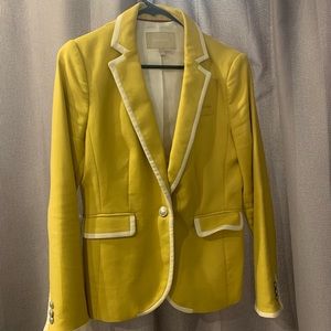 Yellow blazer with cream piping